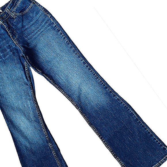 Levi’s Strauss & Co Denim Jeans, Signature At Waist  Classic Bootcut Denim Jeans - Picture 4 of 11